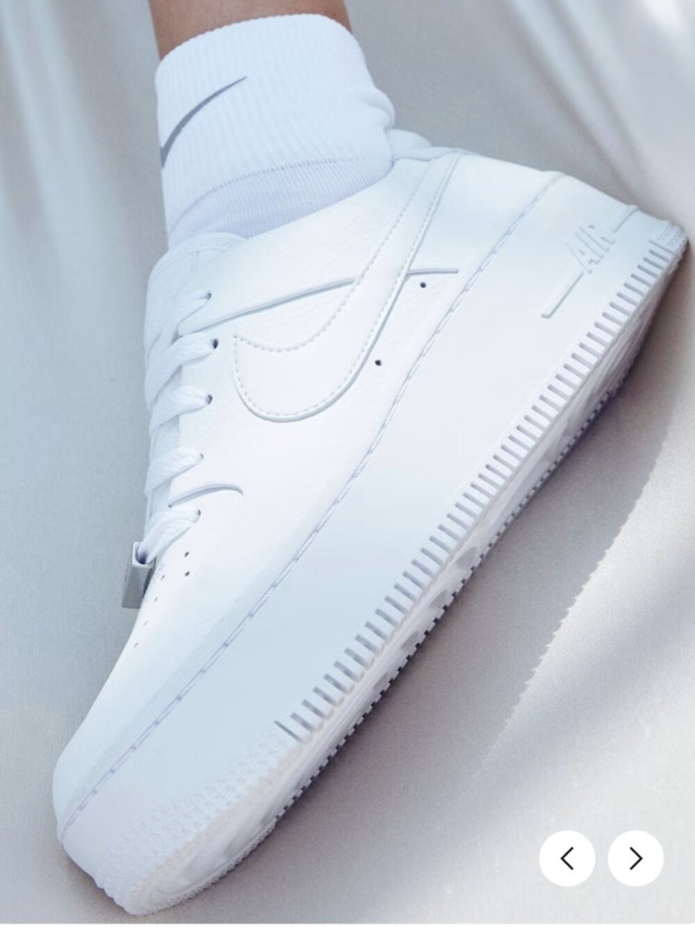 BRAND NEW Nike Air Force 1 Sage Low Shoes White